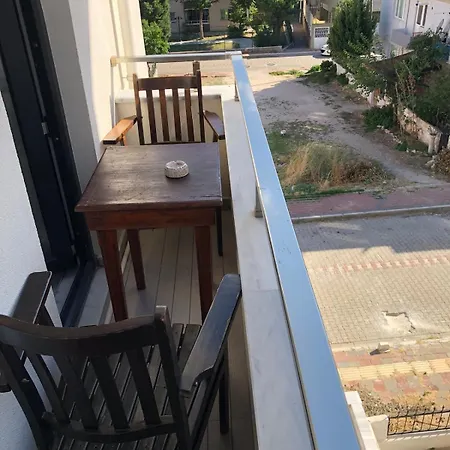 Close To Centrum Quiet Area Home, With Air Conditioned